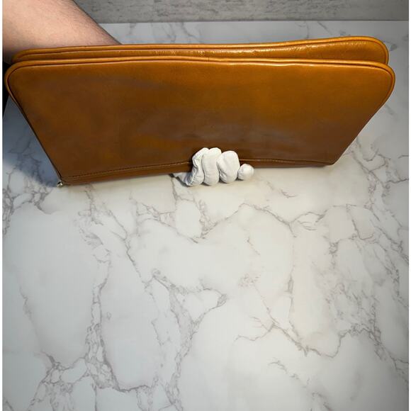 Tory Burch Tan Leather Clutch - Picture 6 of 7